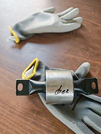 supporto motore Alfetta GTV / tappo serbatoio epoc