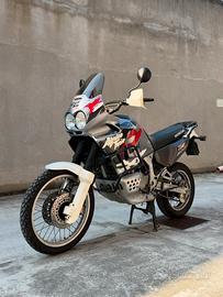 Honda XRV AFRICA TWIN RD07A