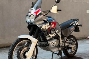 Honda XRV AFRICA TWIN RD07A