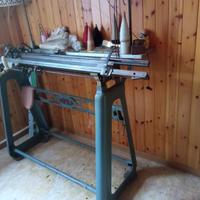 Vecchia macchina da maglieria  IMMEA