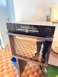 MAI USATO Forno Elettrico da incasso Hisense