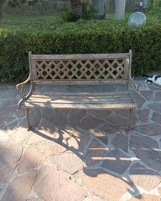 Panchina da giardino in Ghisa
