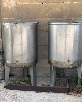 Serbatoio acciaio inox per olio vino acqua