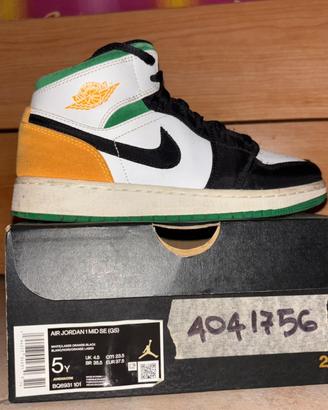 Air Jordan 1 Mid – taglia 37,5