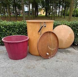 Cisterna in vetroresina con accessori
