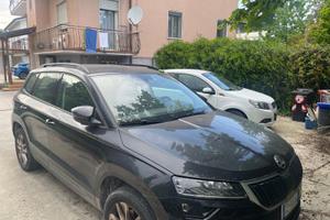 SKODA Karoq - 2021