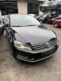 RICAMBI USATI AUTO VOLKSWAGEN Passat Berlina 5Â° S