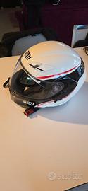 casco e guanti moto