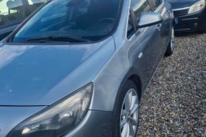 Opel Astra J anno 2010 diesel
