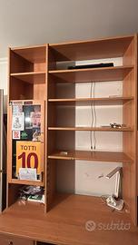 Libreria con inclusa scrivania