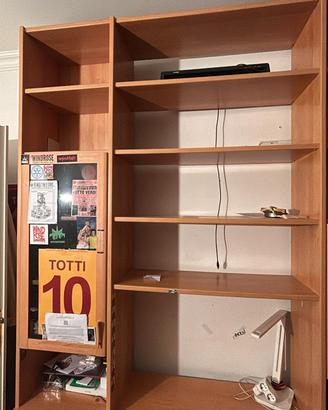 Libreria con inclusa scrivania
