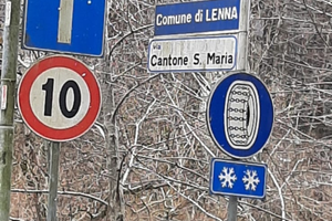 Terreni con bosco e prati