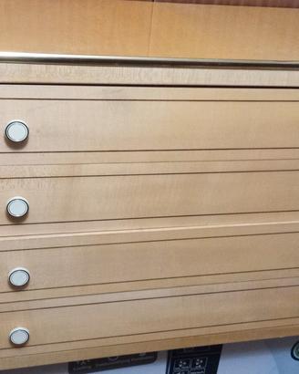 cassettiera in legno 