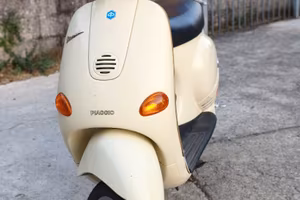 Vespa Piaggio ET2