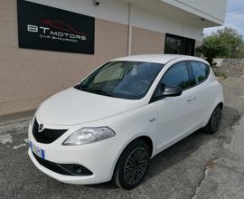 Lancia Ypsilon 1.2 69 CV 5 porte S&S Platinum