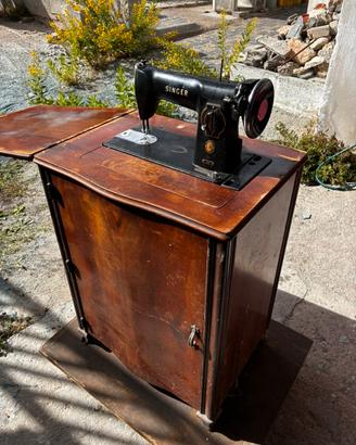 Macchina da cucire singer funzionante