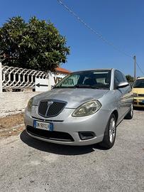 Lancia Ypsilon 1.3 MJT 75 CV Platino NEOPATENTATI 