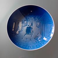 Piatto vintage danese blu B&G  di ceramica