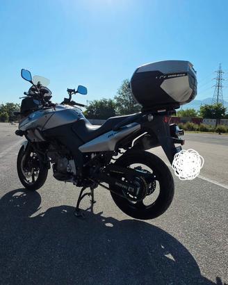 Suzuki V-Strom 650 - Sempre tagliandata e curata

