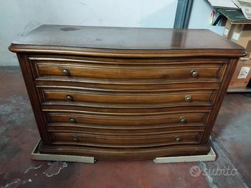 cassettiera da camera 