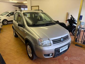 FIAT Panda 1.2 4x4 100.000 KM GRANDINATA