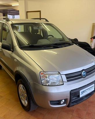 FIAT Panda 1.2 4x4 100.000 KM GRANDINATA