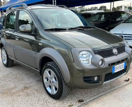 Fiat Panda 1.3 MJT 16V DPF 4x4 Climbing