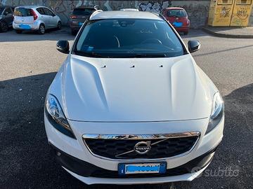 Volvo v40 cc (2012-2020) - 2015