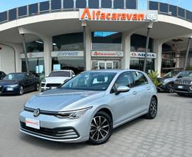 Volkswagen Golf 8 5p 1.0 TSI 66 kW 90 CV