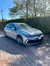 Volkswagen Golf 8 - 1.5 Tsi R-Line