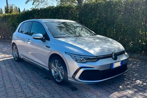 Volkswagen Golf 8 - 1.5 Tsi R-Line