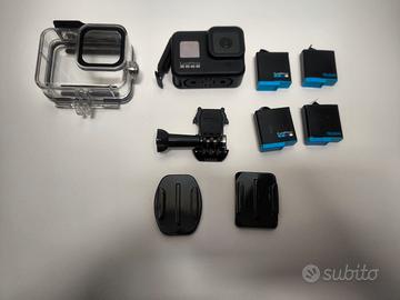 GoPro hero 8 con accessori 