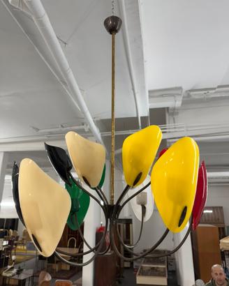 Lampadaro vintage in plastica