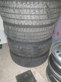 treno 4 gomme goodyear cargo