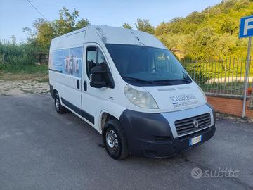FIAT Ducato 35 2.3 MJT PM-Tetto ALTO Furgone Max