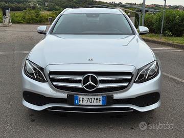 mercedes E220 4 matic 