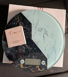 Melograno bilancia digitale