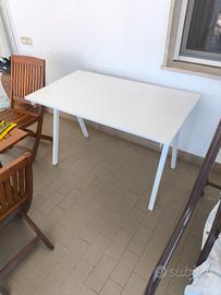 Trotten Scrivania Ikea 120x70