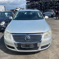 RICAMBI USATI AUTO VOLKSWAGEN Passat Variant 4Â° S