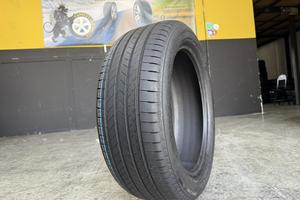 1 Gomma 225/50R18 Bridgestone Estiva 99% residui