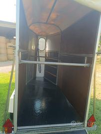 Trailer per cavalli