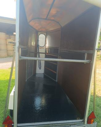 Trailer per cavalli