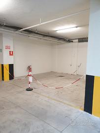 Garage alto 3 metri, in centro ma fuori dalla ZTL