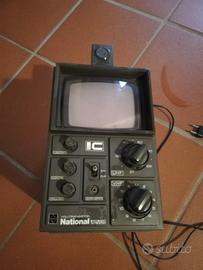 N. 2 mini radio tv portatile 