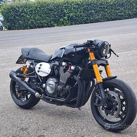 Yamaha XJR 1300 cafè race