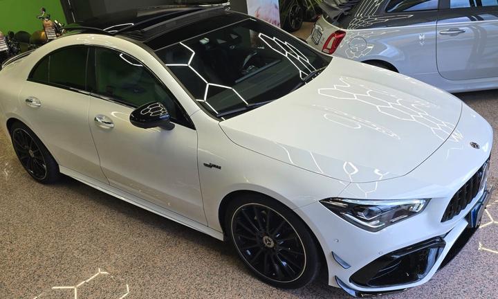 Mercedes - benz CLA 220 AMG 4Matic Automatic Premi