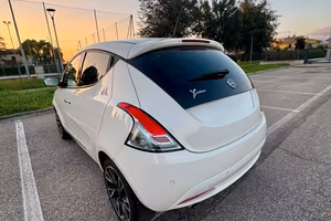 Lancia y ecochic 