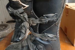 stivali per moto da cross