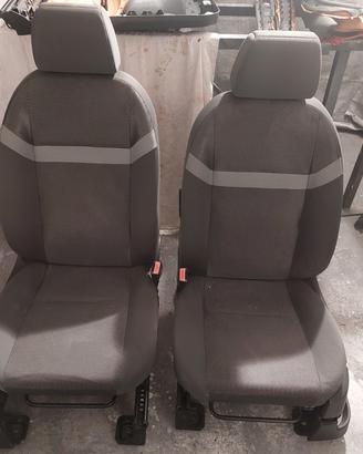 sedili Ford Kuga 2010