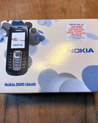 Nokia 2600 classic da collezione nero e arancione